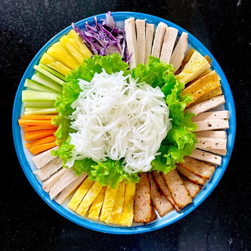 Kavi Roll - Món Cuốn Việt & Bánh Sầu 15 Hà Huy Tập