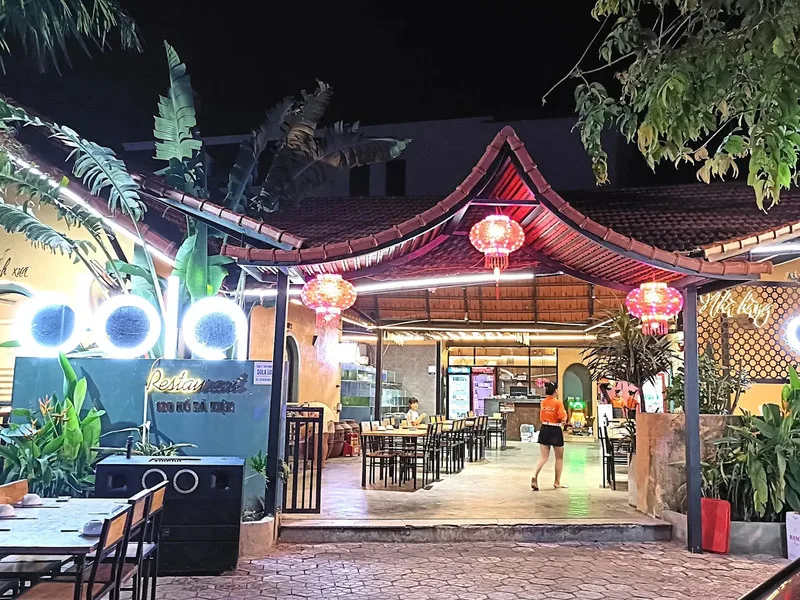 Nhà hàng Dola - 120 Hồ Bá Kiện