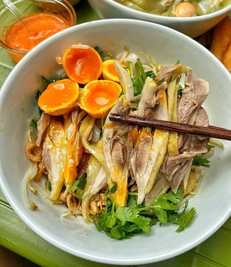 Phở Bản - 29 Lê Hồng Phong