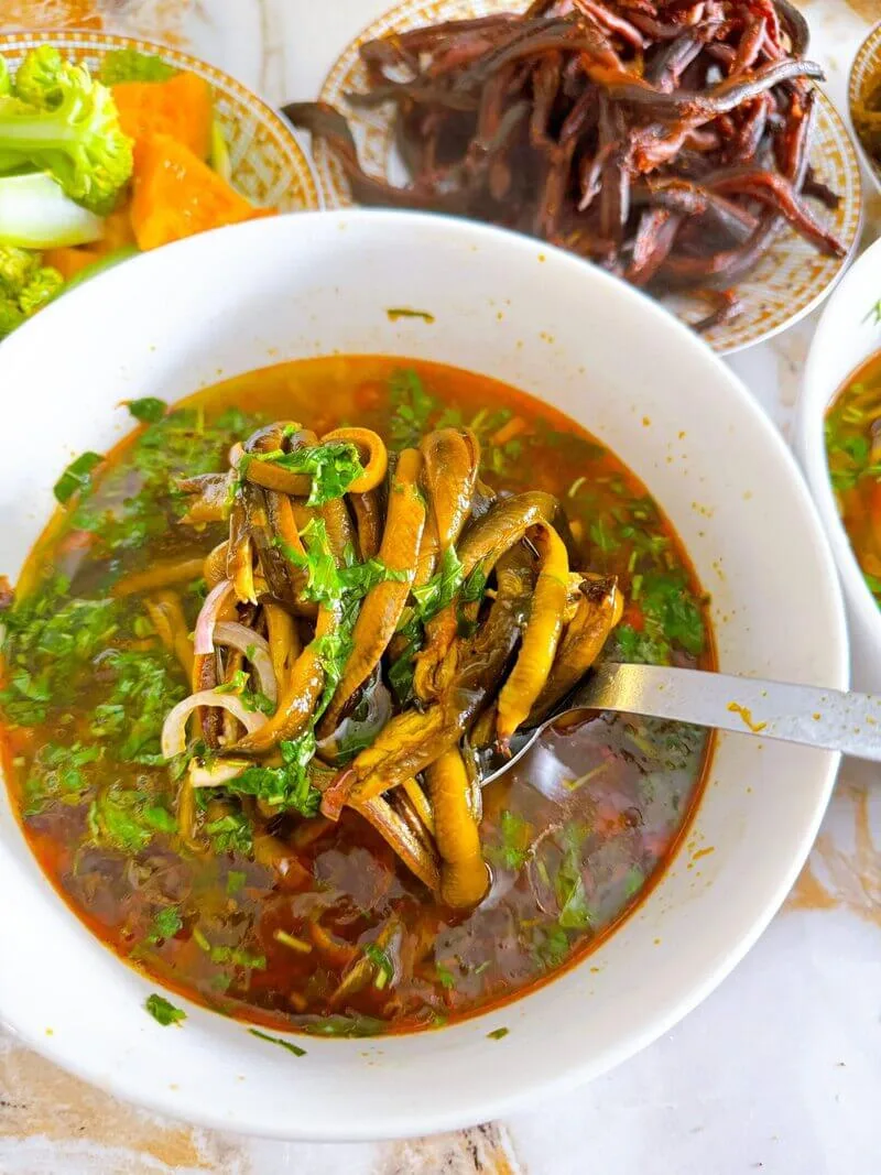 Quán lươn Hồng Sơn - 154 Mai Hắc Đế