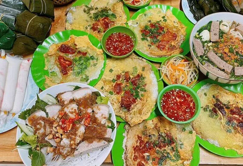 Quán Dì Tuyến - Đặc sản bánh ép & Món Huế - 03 Võ Thị Sáu