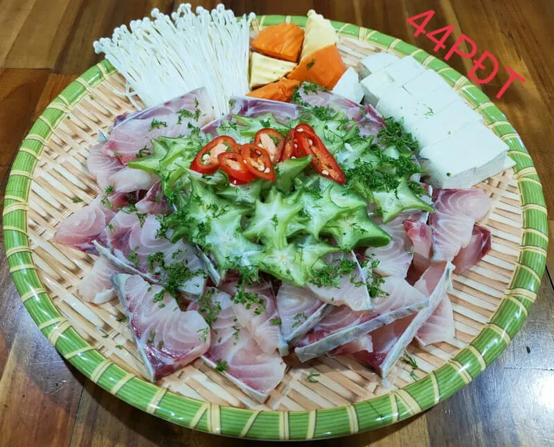 Bia Đồng Quê - 44 Phạm Đình Toái