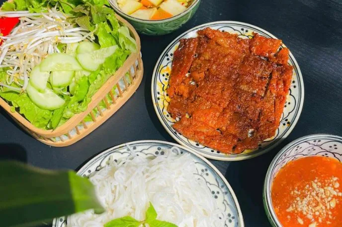 Bún chả Hà Nội Đệ Nhất - 131 Đốc Thiết
