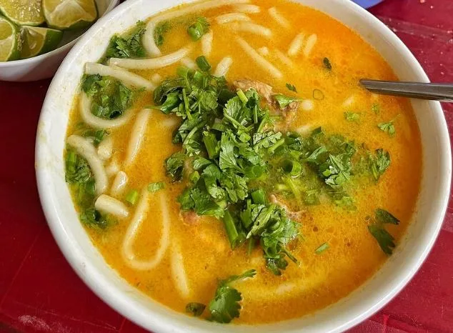 Cháo canh bà Hường - Ngõ 122 Nguyễn Tiềm