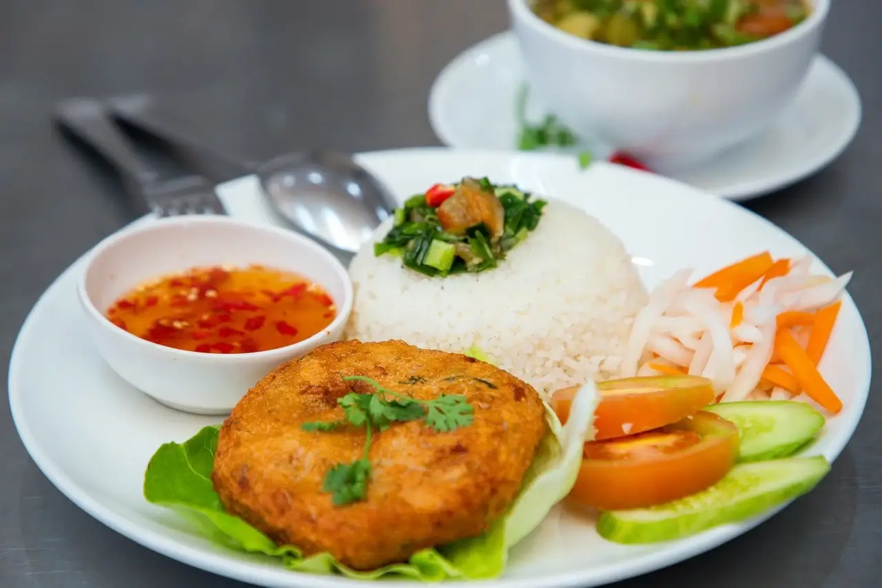 Cơm Tấm Bụi Sài Gòn 37 - Đường Nguyễn Xí, Cửa Lò