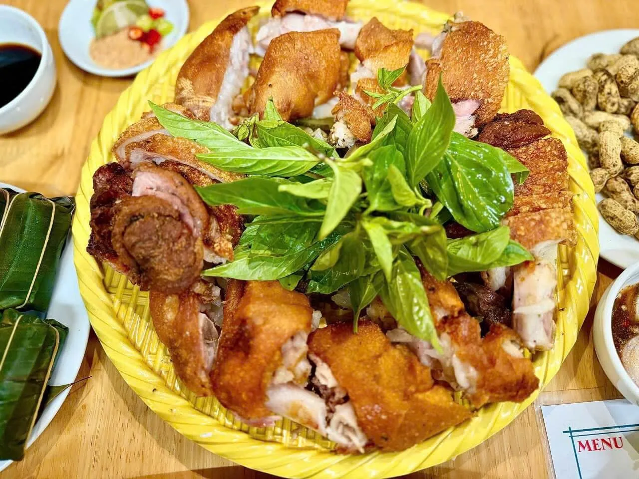 Hội Tụ Quán - Quỳnh Xuân, Hoàng Mai