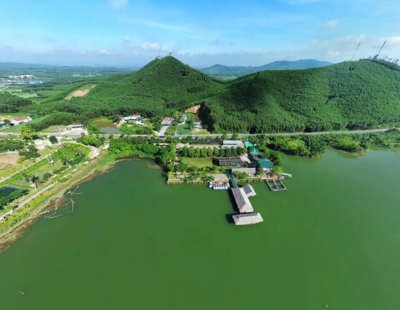 Hòn Mát Farmstay - Nghĩa Lộc (Nghĩa Đàn cũ)