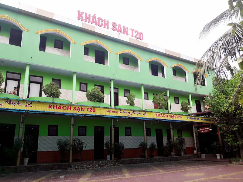 Khách sạn T20 - 11 Nguyễn Đức Cảnh