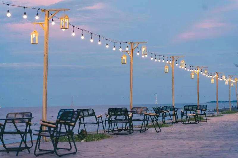 Lamar Beach Coffee & Bar - 195 Bình Minh, Cửa Lò