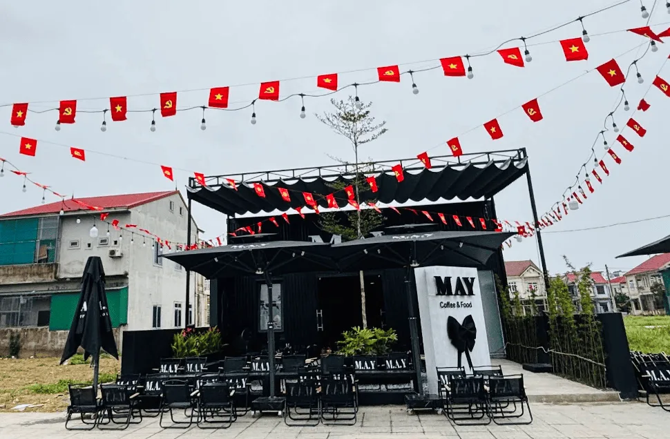 Mây Coffee - 3 Nguyễn Huệ, Cửa Lò