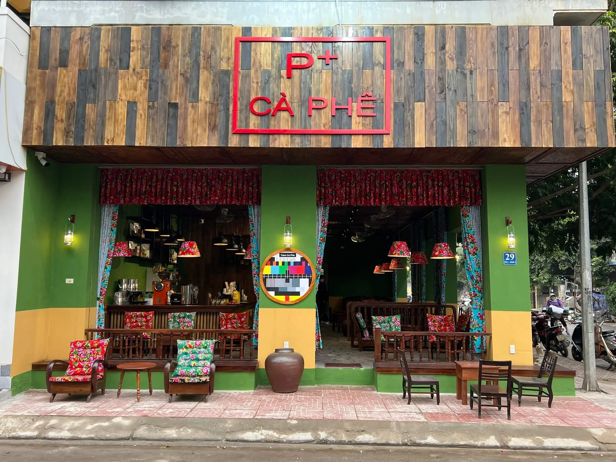 P+ Cà Phê - Diễn Châu