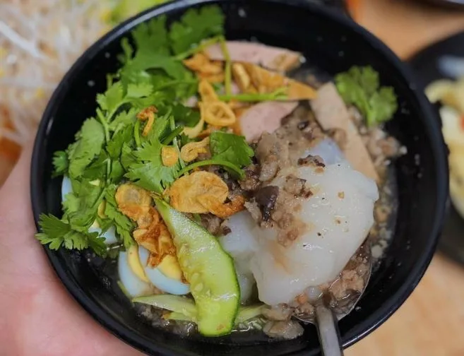 Quán Chị Em - Bánh Đúc Nóng 128 Hồng Bàng