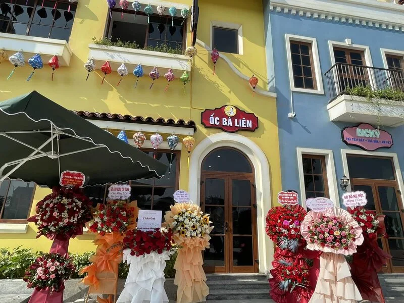 Quán Ốc Bà Liên - VinWonder Cửa Hội, Cửa Lò
