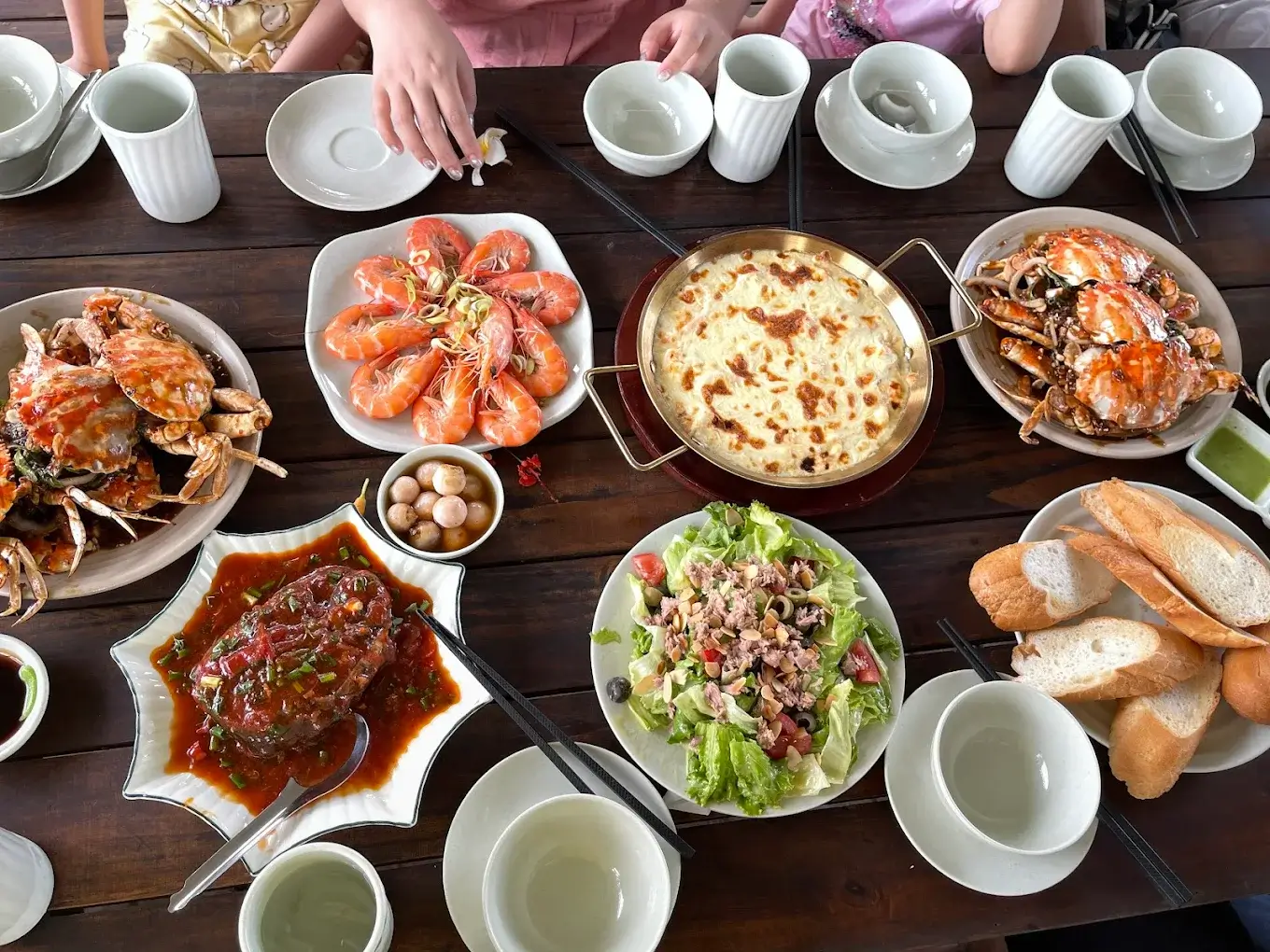 Tía Tô Glamping - 190 Bình Minh, Cửa Lò