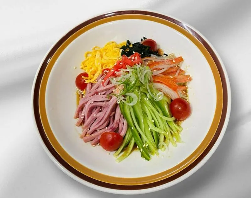 Tiệm Cơm Nhật Bản Uchiya - 337 Nguyễn Văn Cừ