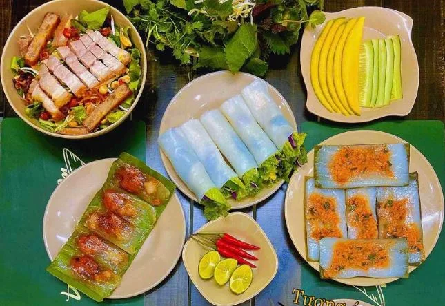 Tiệm Một chín 94 - Đường 3, Phố đi bộ Nguyễn Huệ, Cửa Lò