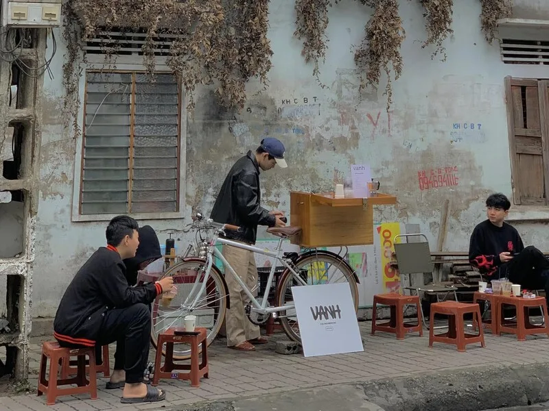 Vanh Cafe - 49 Thái Phiên