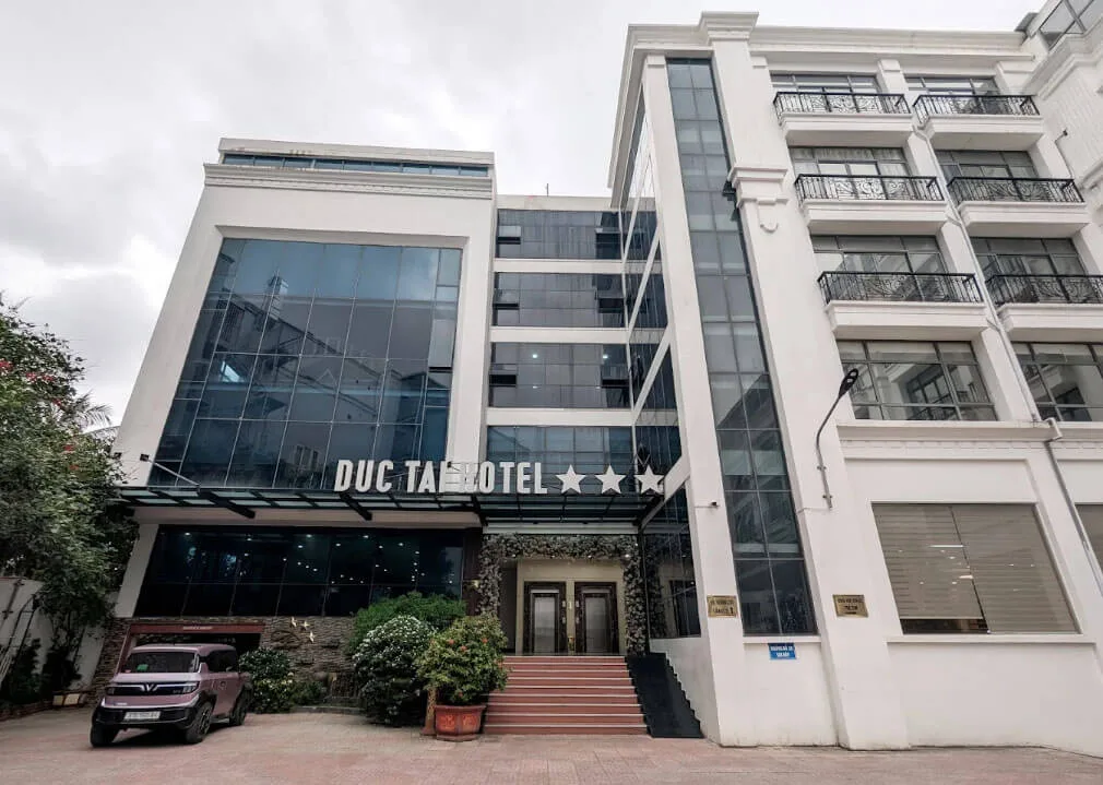 Khách sạn Đức Tài - Quỳnh Lưu