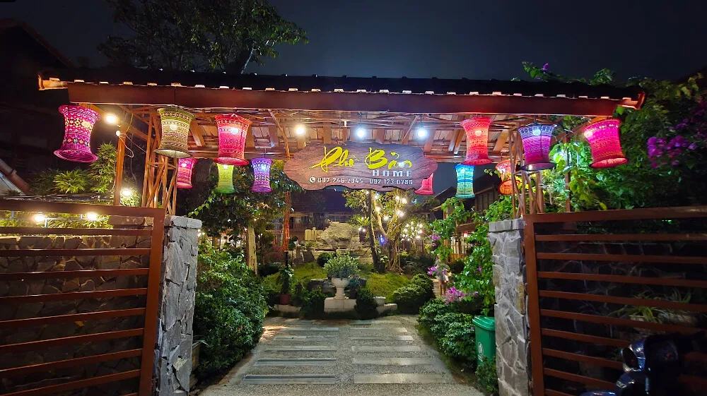 Phố Bản Home Cửa Lò - Đường Mai Thúc Loan