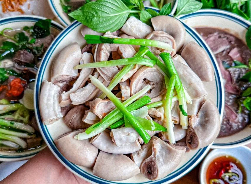 Zin Lòng Nghi Phú - 52 Hoàng Thị Loan