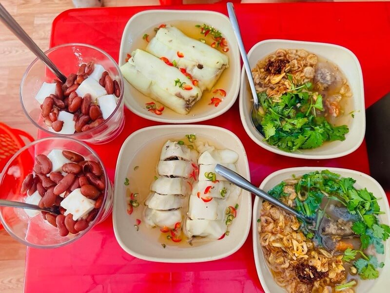 Top 5 quán bánh gói Nghệ An ngon - Vỏ mềm mướt, mắm cay đậm vị