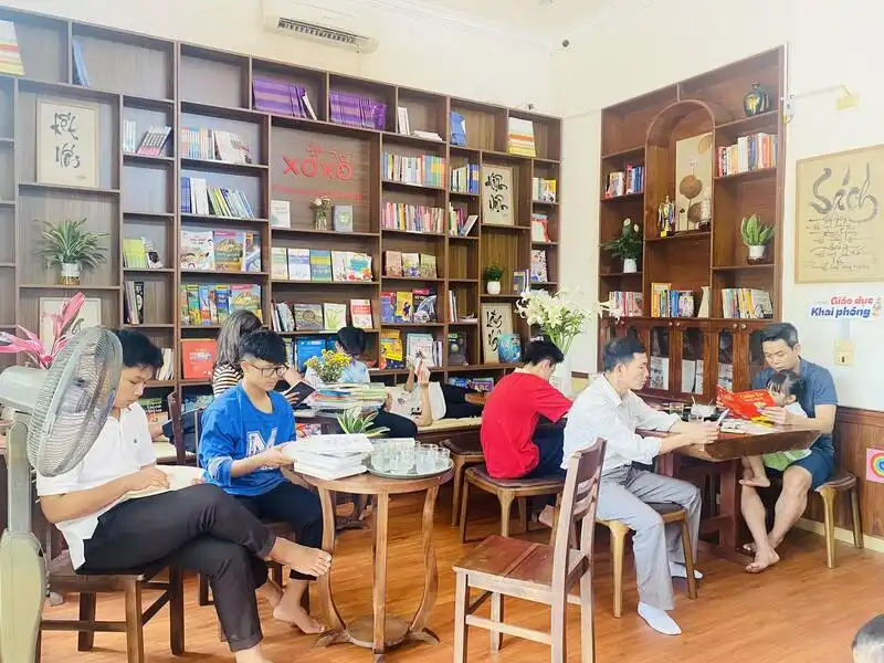 Top 10+ quán cafe sách ở Vinh: Thiên đường cho "hội mọt sách"