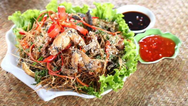 Top 7 quán ếch rang muối Vinh: "Mồi bén" lai rai quên lối về