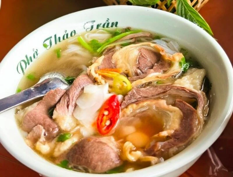 Top 5 quán phở gàu bò ở Vinh ngon chỉ dân sành ăn mới biết