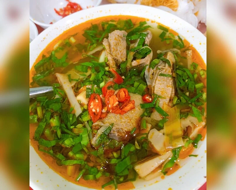 Top 5 quán xáo vịt ở Nghệ An "ngon nhức nách" - chuẩn vị Vịt Cỏ