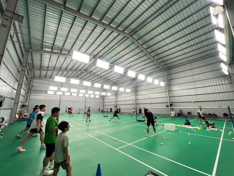 Top 7 sân cầu lông ở Nghệ An, từ Vinh đến huyện & điểm chơi free